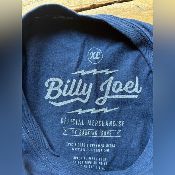 Billy Joel Mens XL Navy Blue Graphic Tour T-Shirt Fenway NWOT - Picture 5 of 5